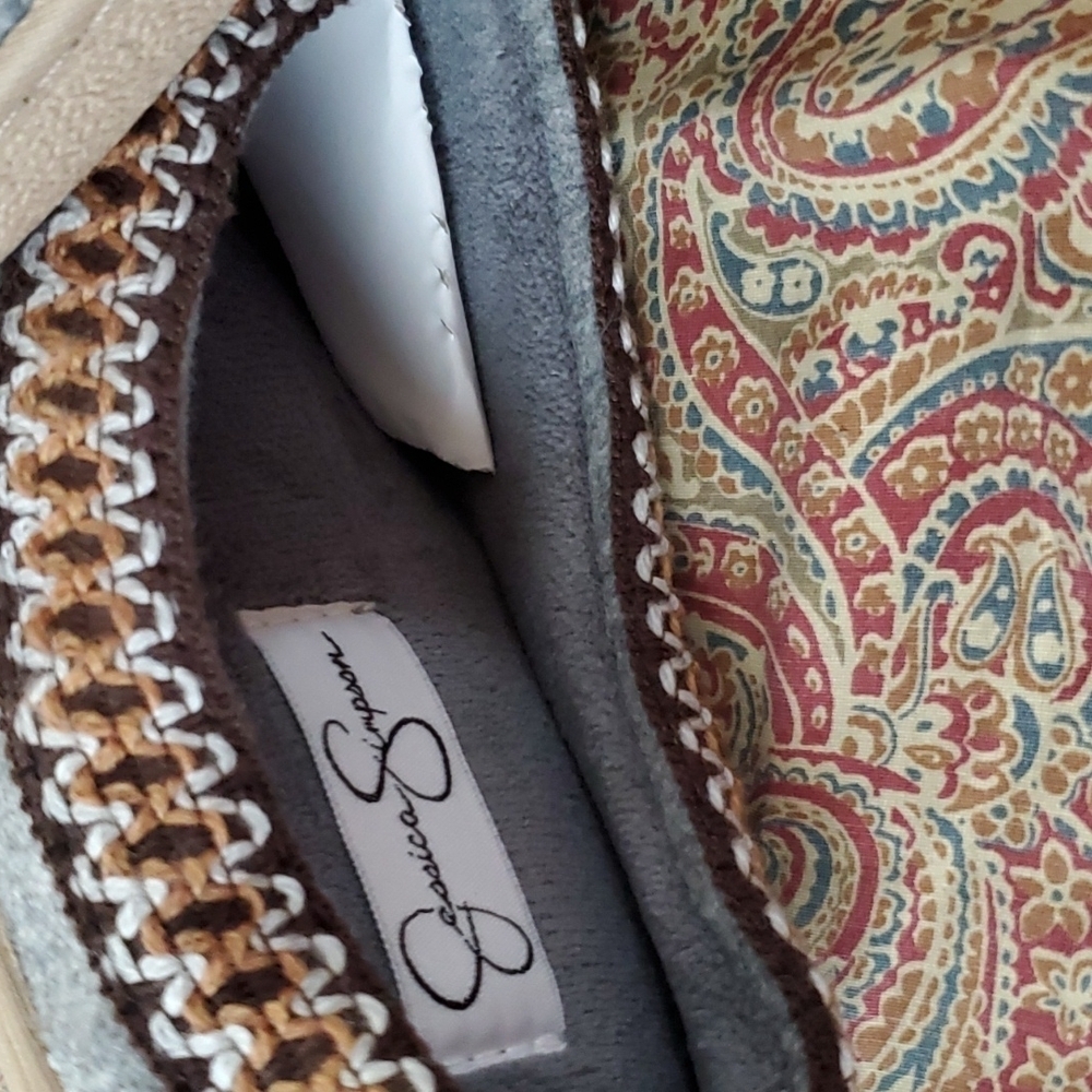 🍒 JESSICA SIMPSON GRAY SLIPPERS - Picture 12 of 12